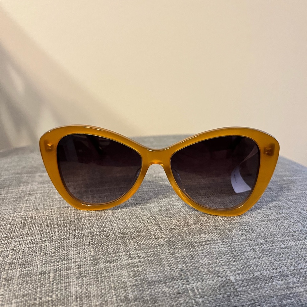 Celine Gold Cat-Eye Glasses Retro-Inspired Design